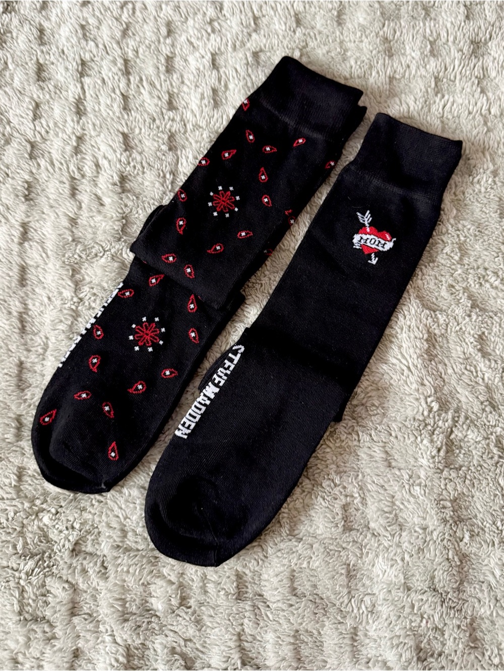 New Steve Madden Black Crew Socks with Red Accent Heart and Paisley Motifs
